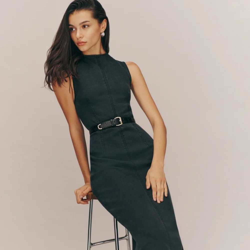 Kendi Denim Midi Dress size 4 reformation *WITH TAGS NEVER WORN*